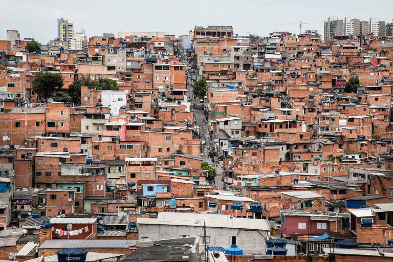 Os políticos se digladiam e os pobres sofrem